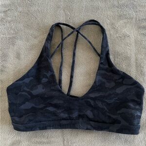 Lulu lemon strappy scoop sports bra